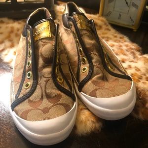 Coach Felix 7.5 slip on shoes